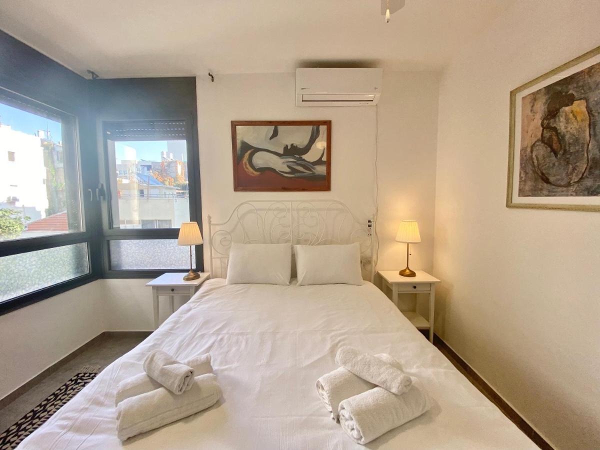 Lapin 9 - By Beach Apartments Tlv Tel-Aviv Kültér fotó