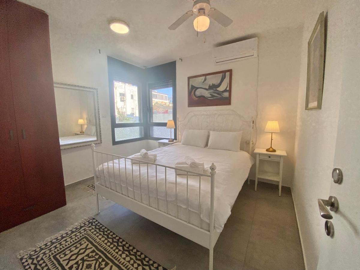 Lapin 9 - By Beach Apartments Tlv Tel-Aviv Kültér fotó